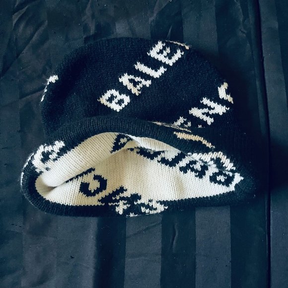 Balenciaga Archtype Allover Logo Beanie Hat in Black and White Camel Hair Wool - Picture 6 of 6